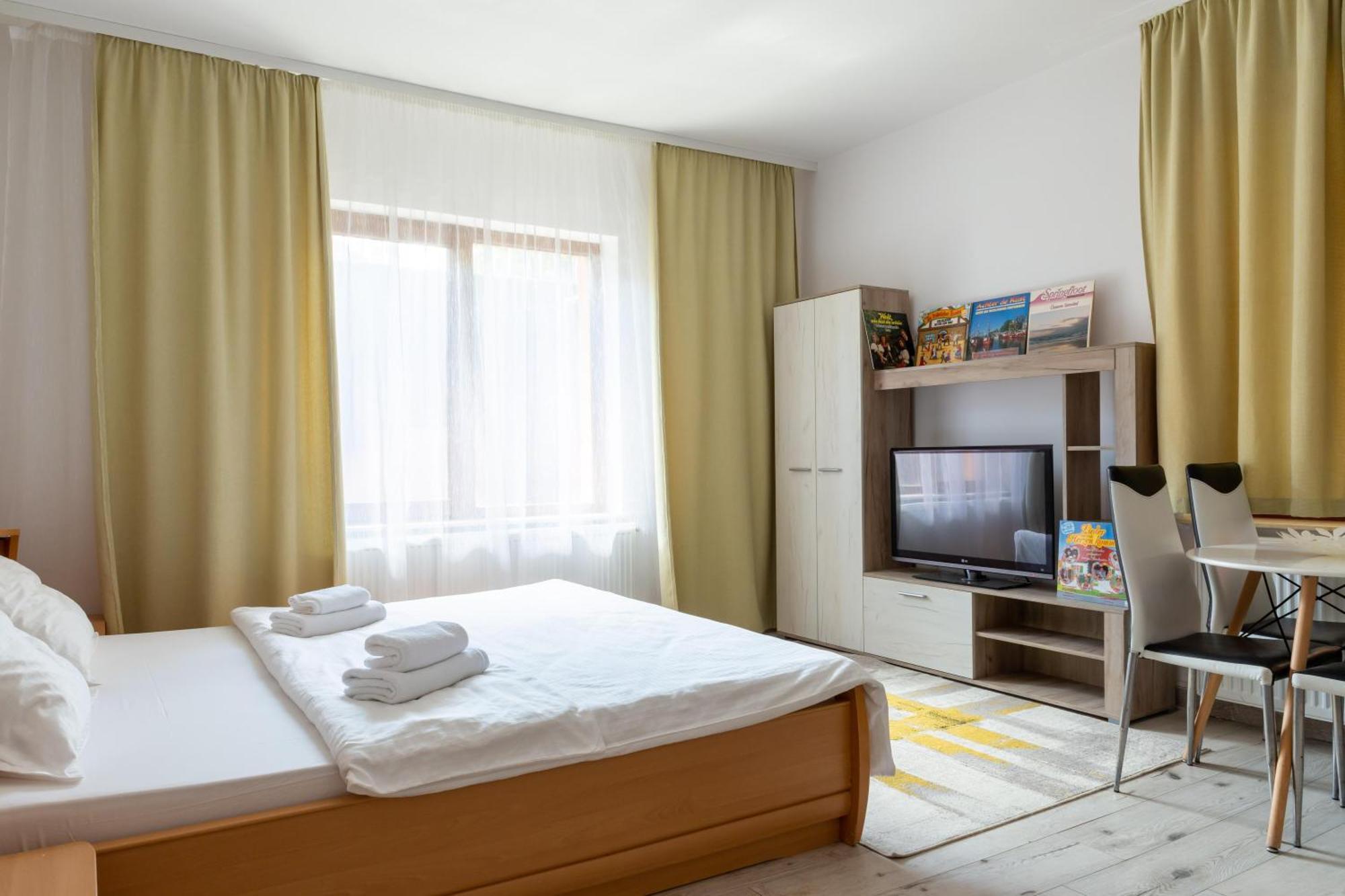 Hotel Casuta Din Braşov Exterior foto
